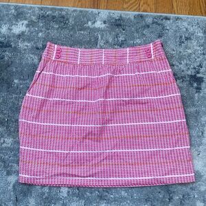 Vineyard Vines tiny whale print skirt size 0 with side zip and pockets